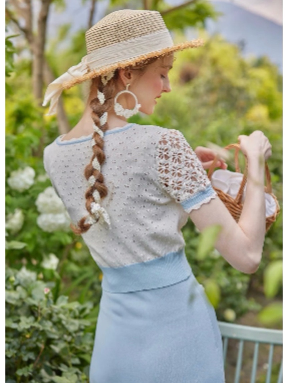 Lacemade Vintage-Inspired Crochet Sleeve Top in Cream & Light Blue Size M - Picture 3 of 8